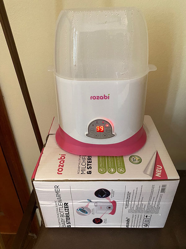 máy hâm sữa của thương hiệu rozabi